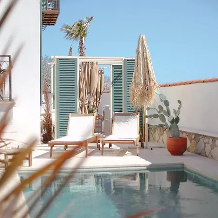 Panjur Cunda Hotel *